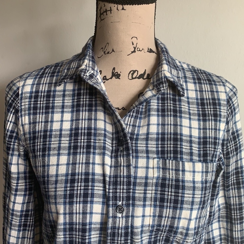 Madewell Button Down Blue and White Flannel - Picture 2 of 8